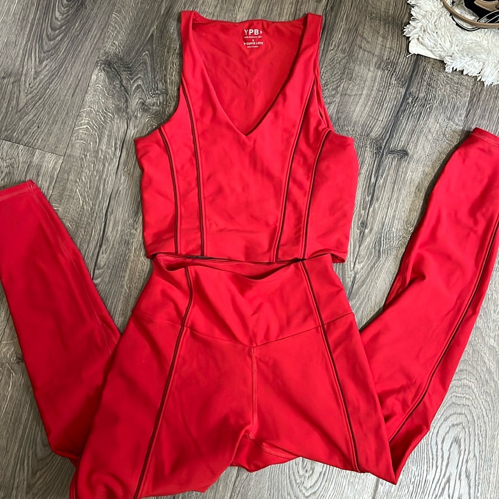 Red Abercrombie workout set